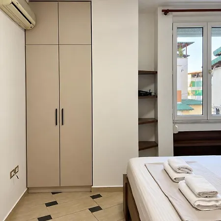Sky Six - 2br Balcony - Steps From Center * Tirana